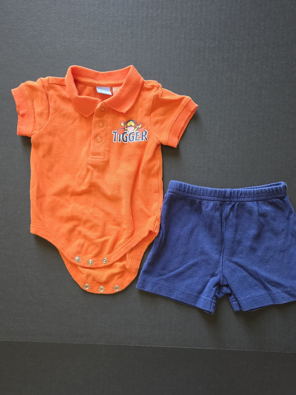 Vintage Disney Baby Tigger 2-Piece Polo Bodysuit & Shorts Set - 3-6 Months